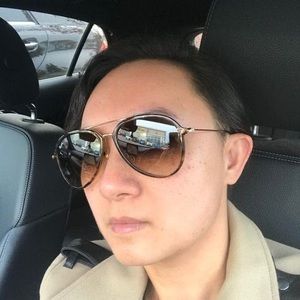 Meet your Posher, Tiffany